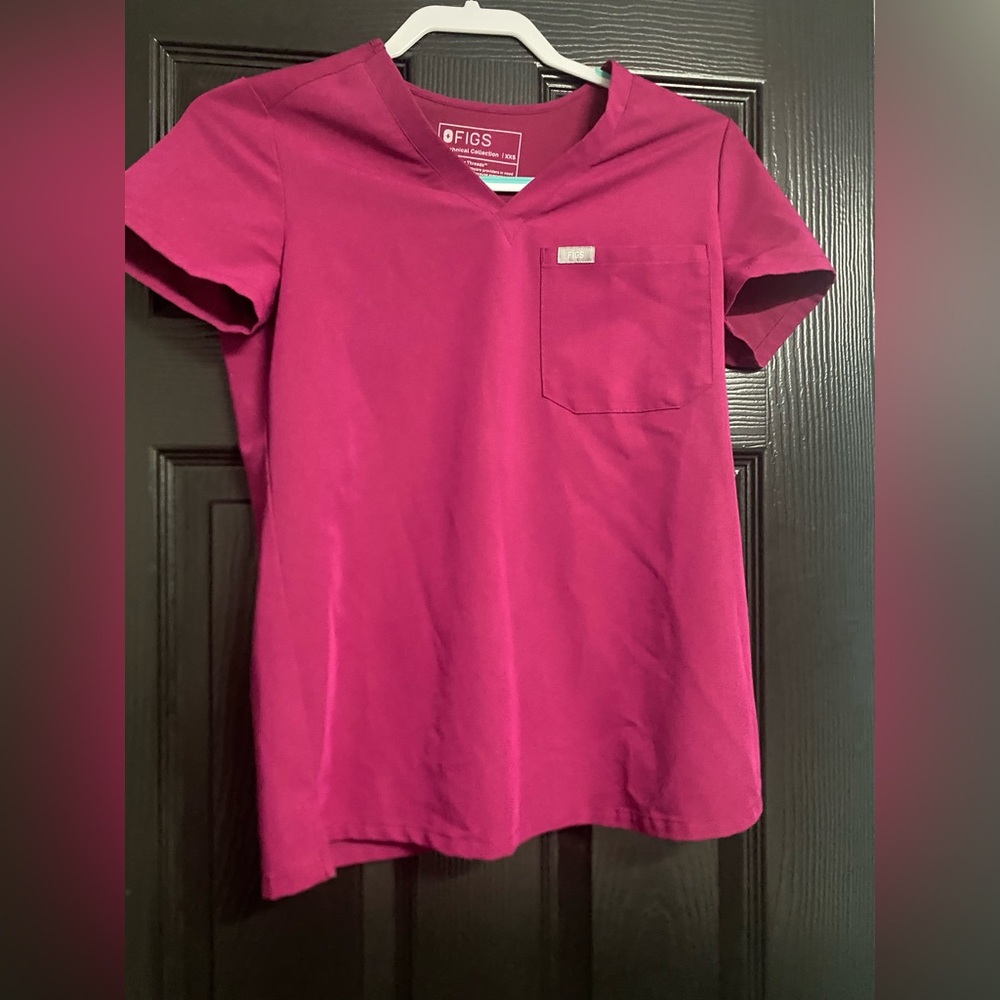 Figs Women's Pink Scrub Top